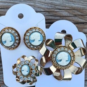 Sarah Coventry Wedgewood Cameo set